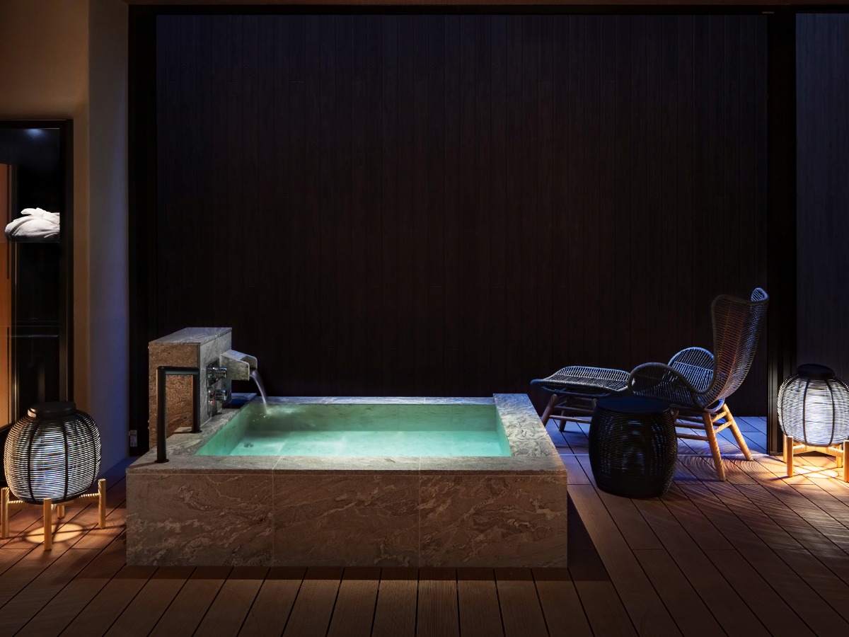 鈴 京都宮川筋 hitotose 穐 -Aki-の画像